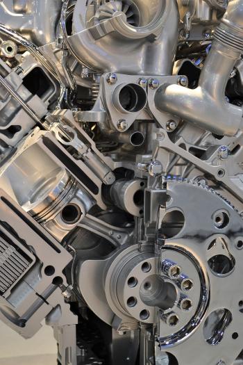 Moteurs à combustion interne, externes et électriques